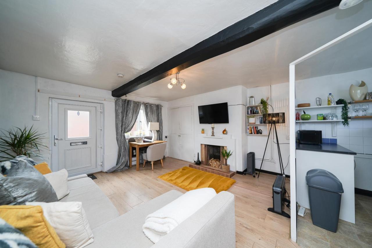 Capulet At Laburnum Cottages Стретфорд-на-Ейвоні Екстер'єр фото